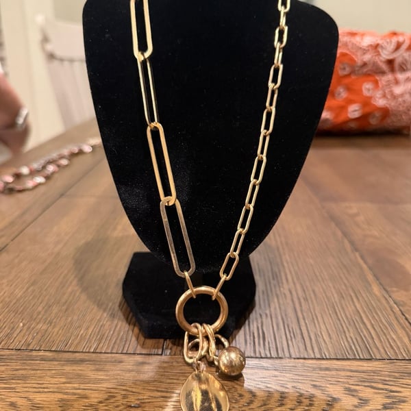 Gold Tone Paperclip Chain Lariat Charm Necklace