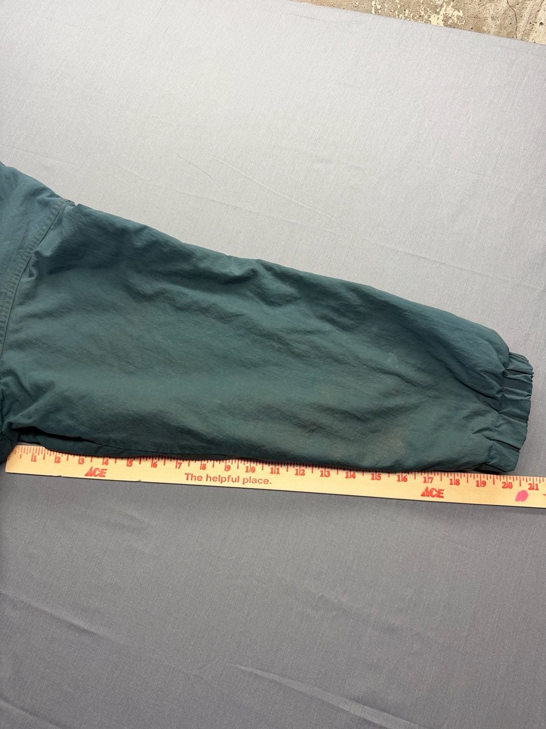 Eddie Bauer Vintage Fleece Lined Windbreaker Jacket Size M Green Nylon Shell 7