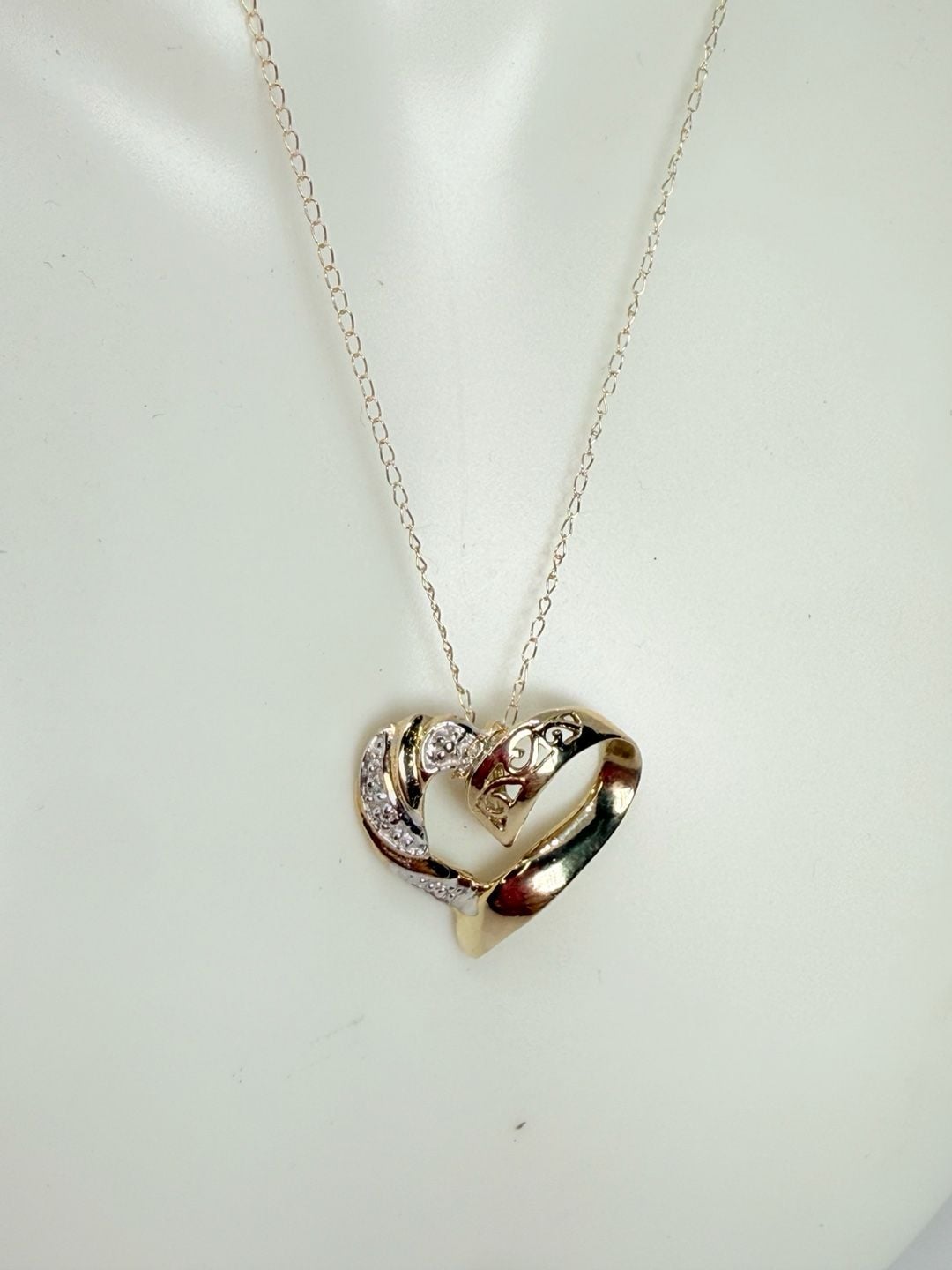 Estate 14K Two-Tone Diamond Heart Pendant Necklace 2