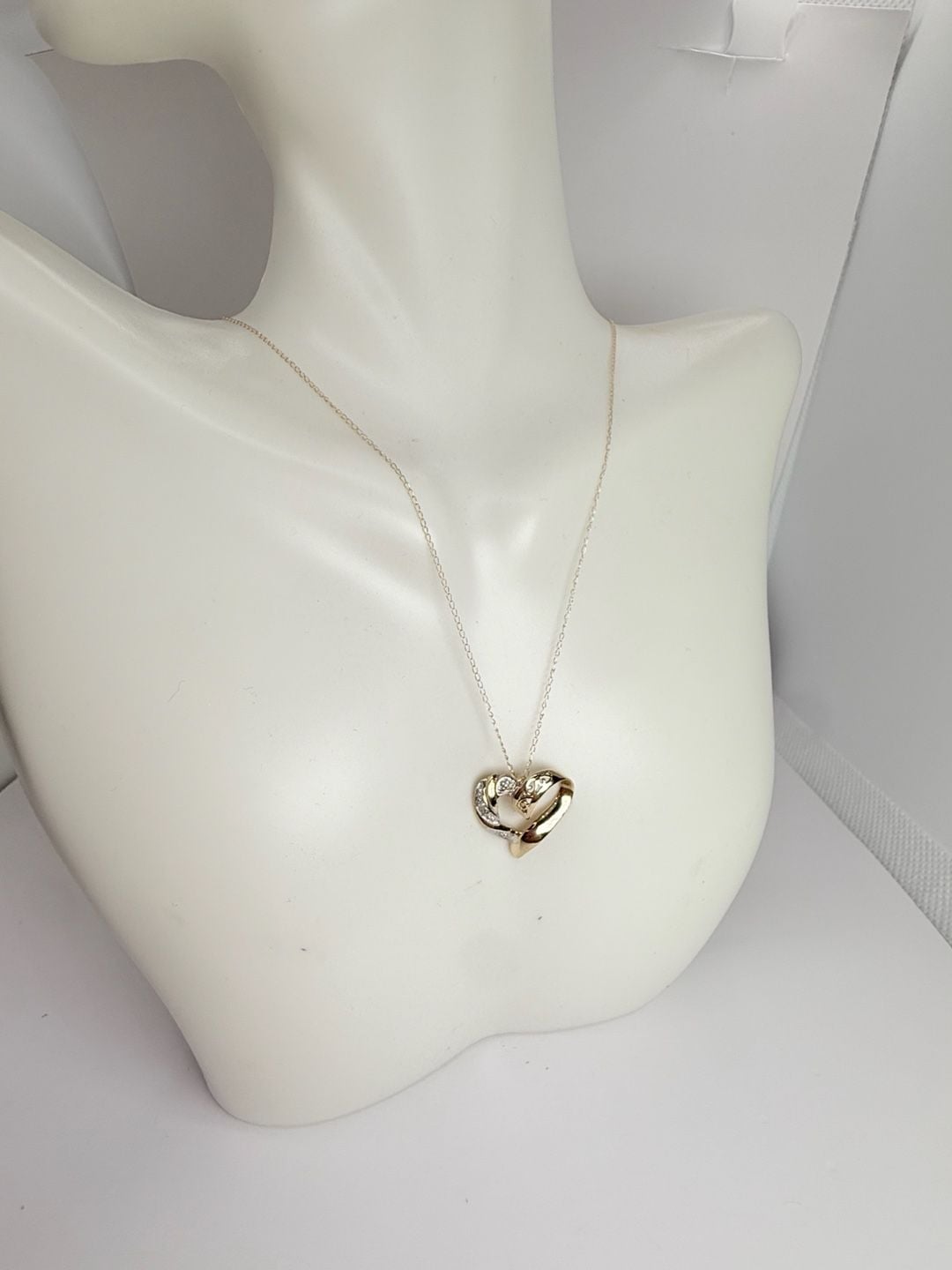 Estate 14K Two-Tone Diamond Heart Pendant Necklace 3