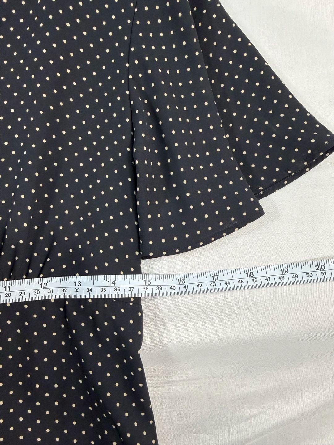 UNIQLO Polka Dot Midi Dress Size S Black White Short Sleeve 7
