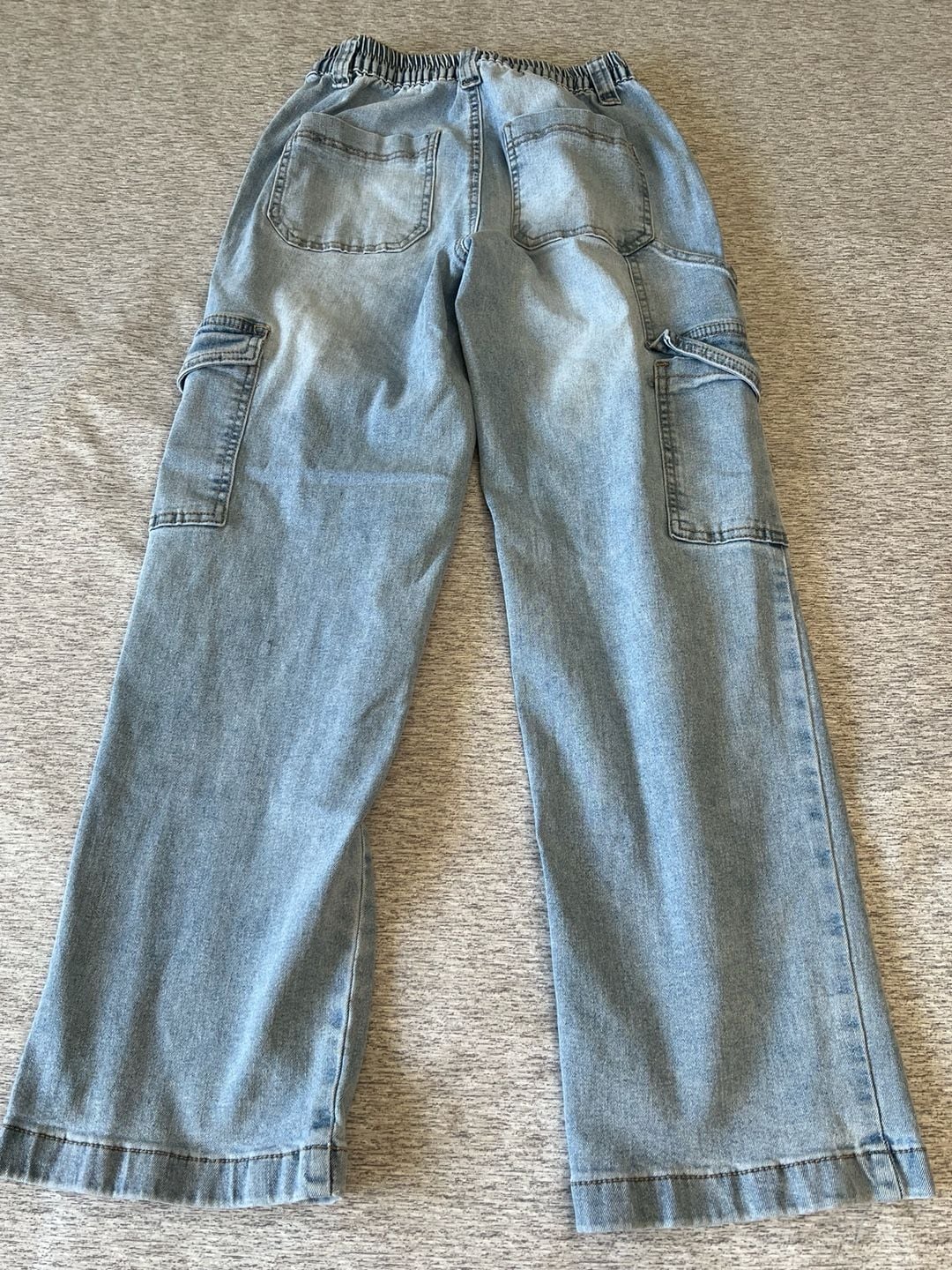 Gogo Jeans Cargo Denim Jeans Women’s Size 3/26 Blue Light Wash Skater 10