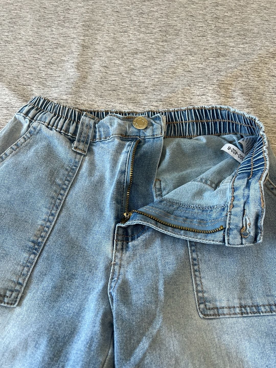 Gogo Jeans Cargo Denim Jeans Women’s Size 3/26 Blue Light Wash Skater 11