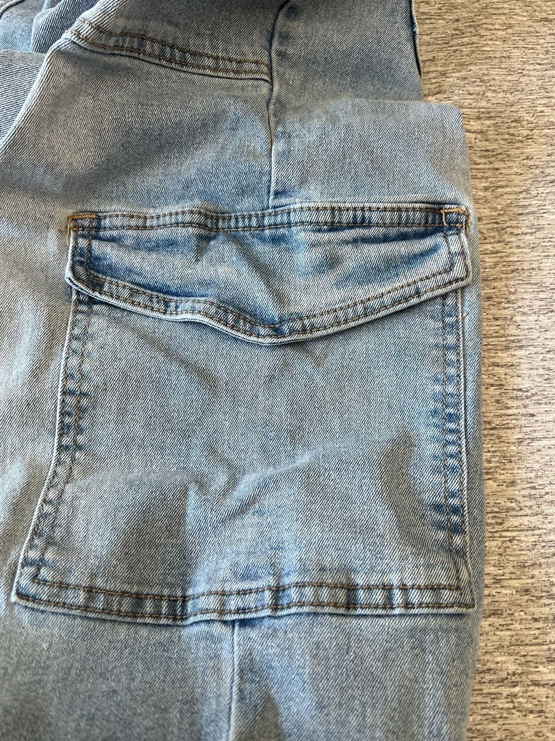 Gogo Jeans Cargo Denim Jeans Women’s Size 3/26 Blue Light Wash Skater 15