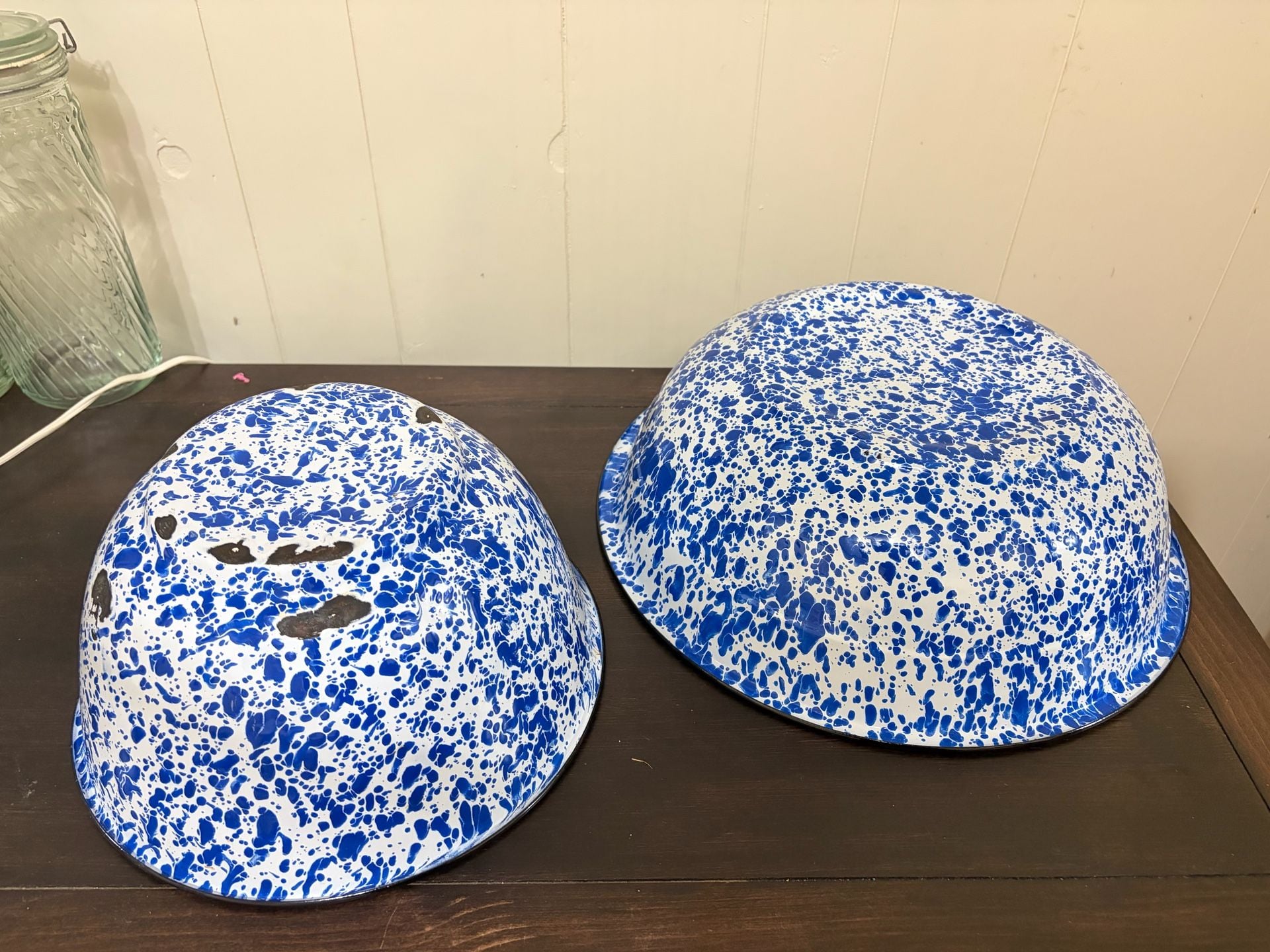 Vtg set 2 Enamelware granite marble Mixing Bowl Set of 2 Blue White  10