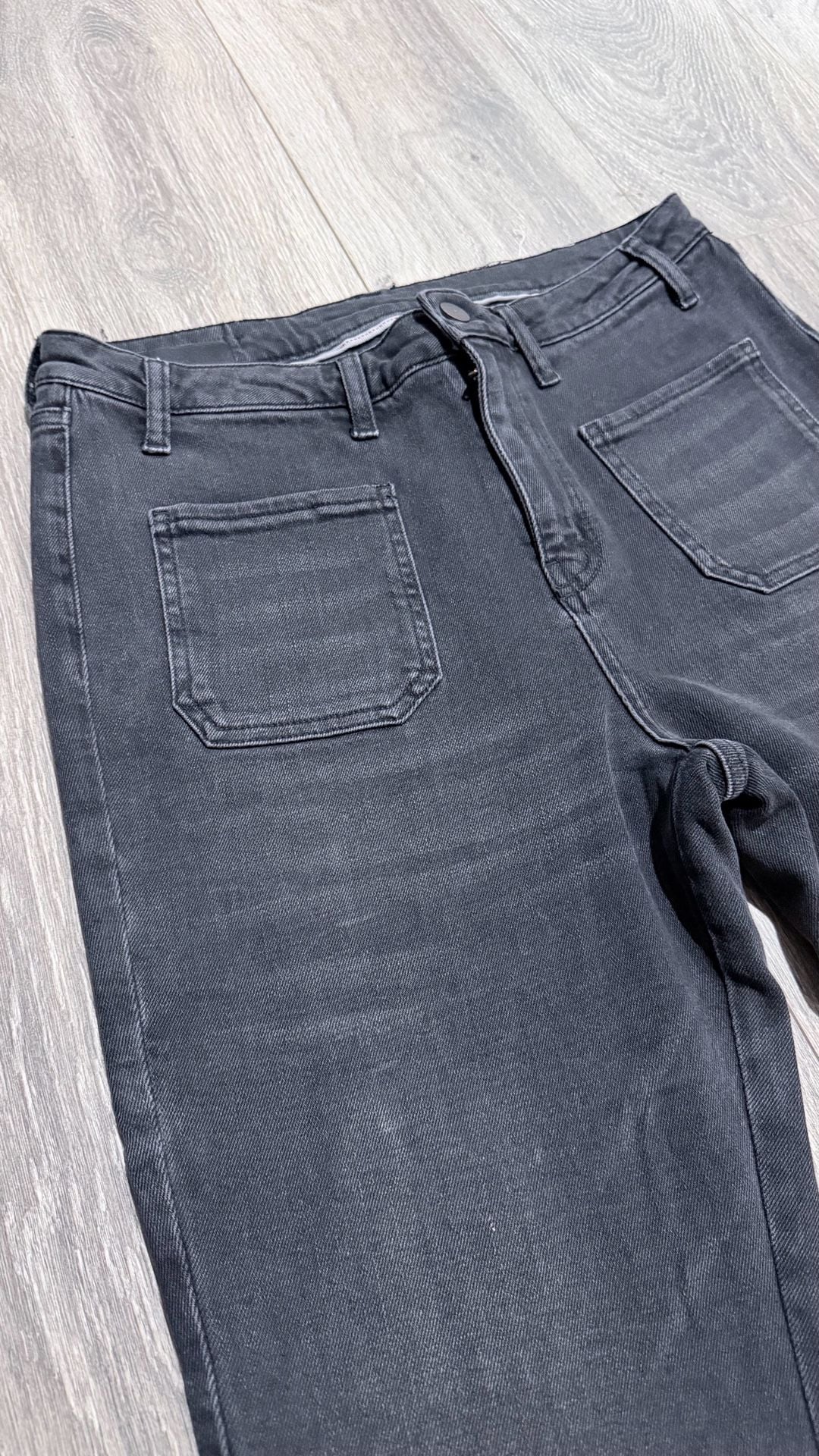 10.11 Studios High Rise Flare Jeans Size 11 Black Patch Pockets Stretch Denim 7