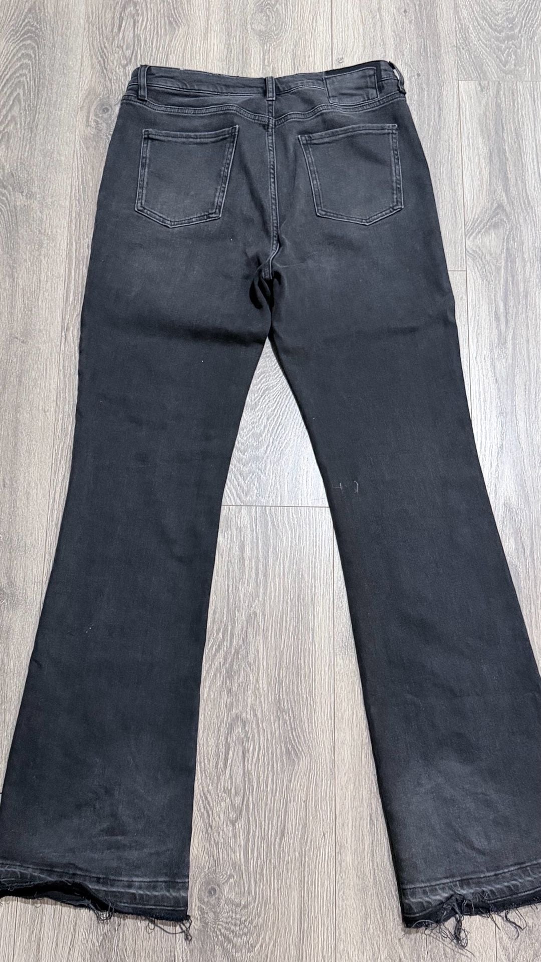 10.11 Studios High Rise Flare Jeans Size 11 Black Patch Pockets Stretch Denim 10
