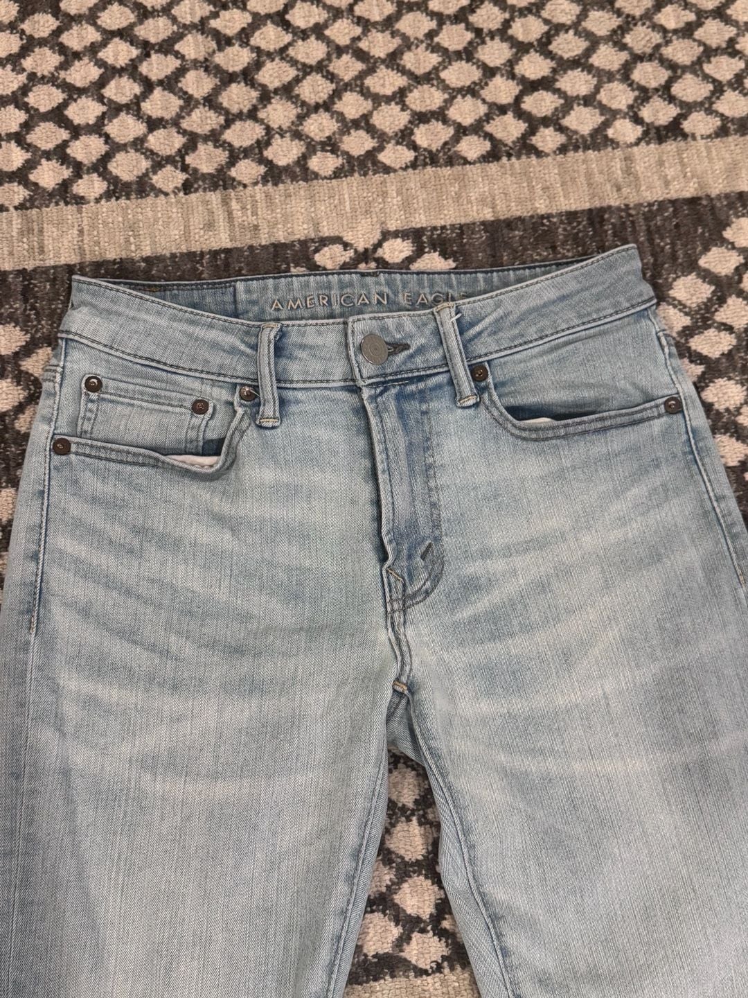 American Eagle NE(X)T Level Flex Athletic Fit Jean Light Wash 5