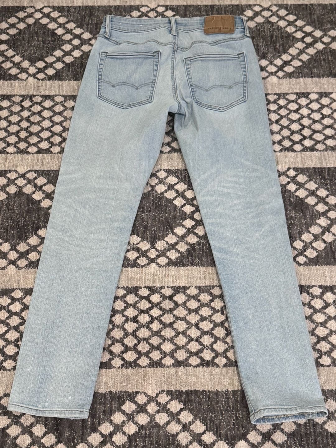 American Eagle NE(X)T Level Flex Athletic Fit Jean Light Wash 9