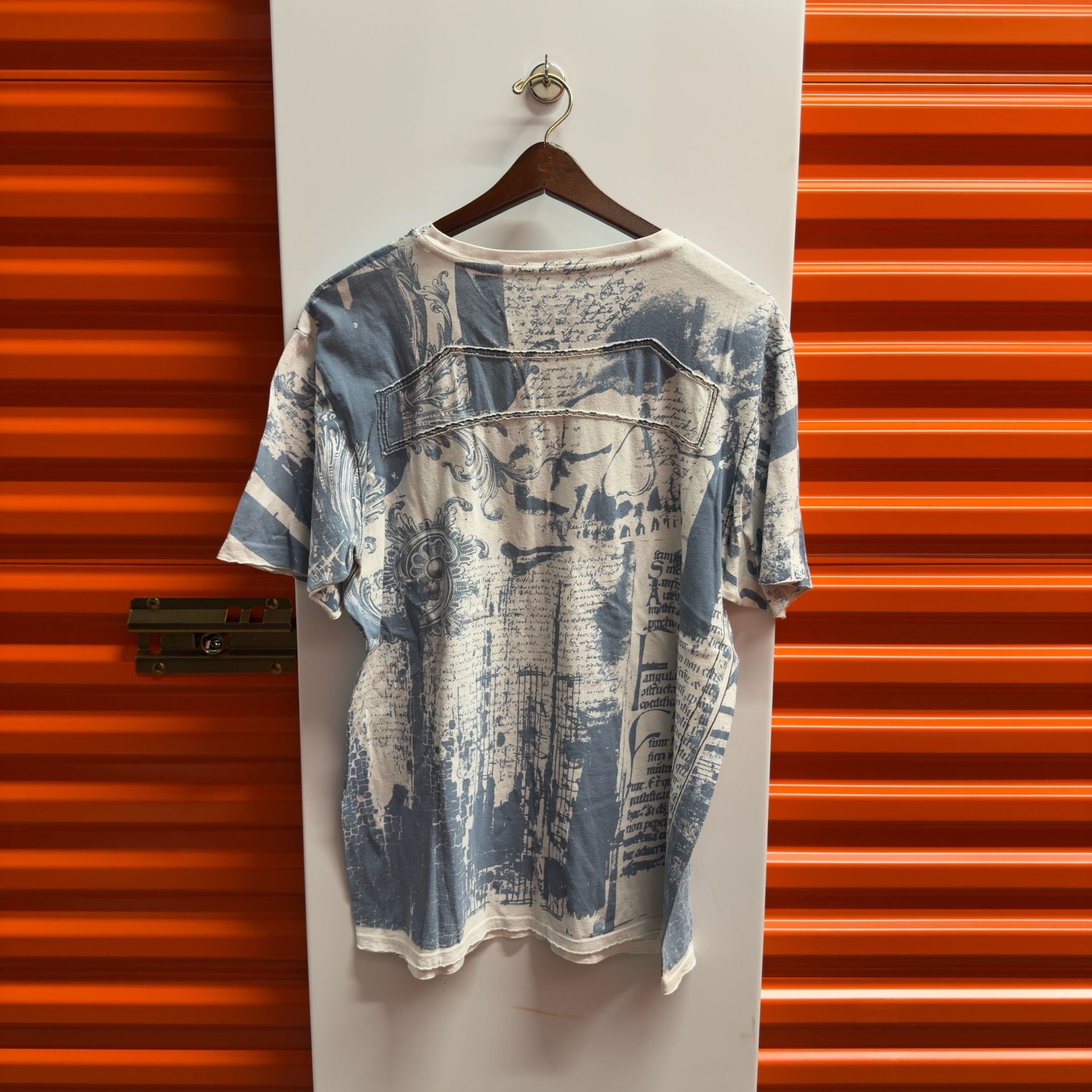 Product thumbnail 3