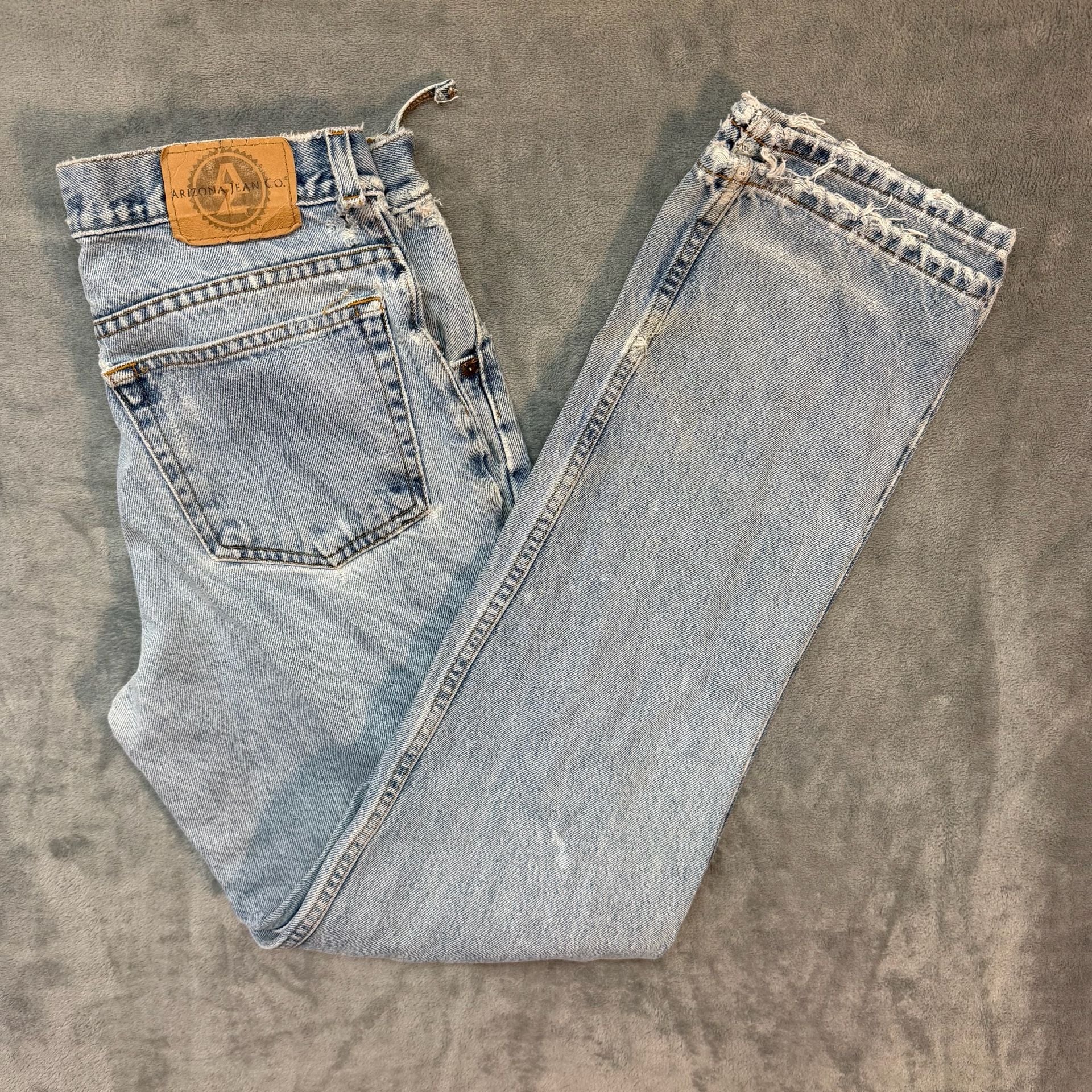 Distressed 32x33 vintage Arizona Jean Co. Light Wash Vintage Jeans Frayed 1