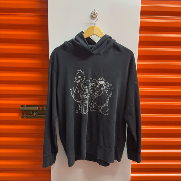 Uniqlo Kaws Sesame Street Hoodie Size XXL Black
