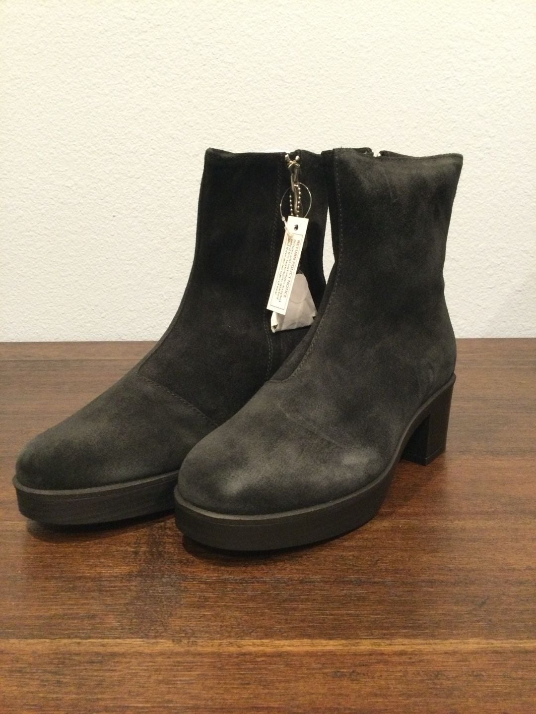 Lazo Siren Boots Obsidian Black Size 6.5 2