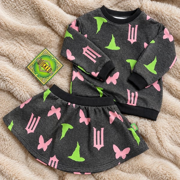 Wicked Toddler Girls Elphaba Graphic Sweater and skirt 2T
