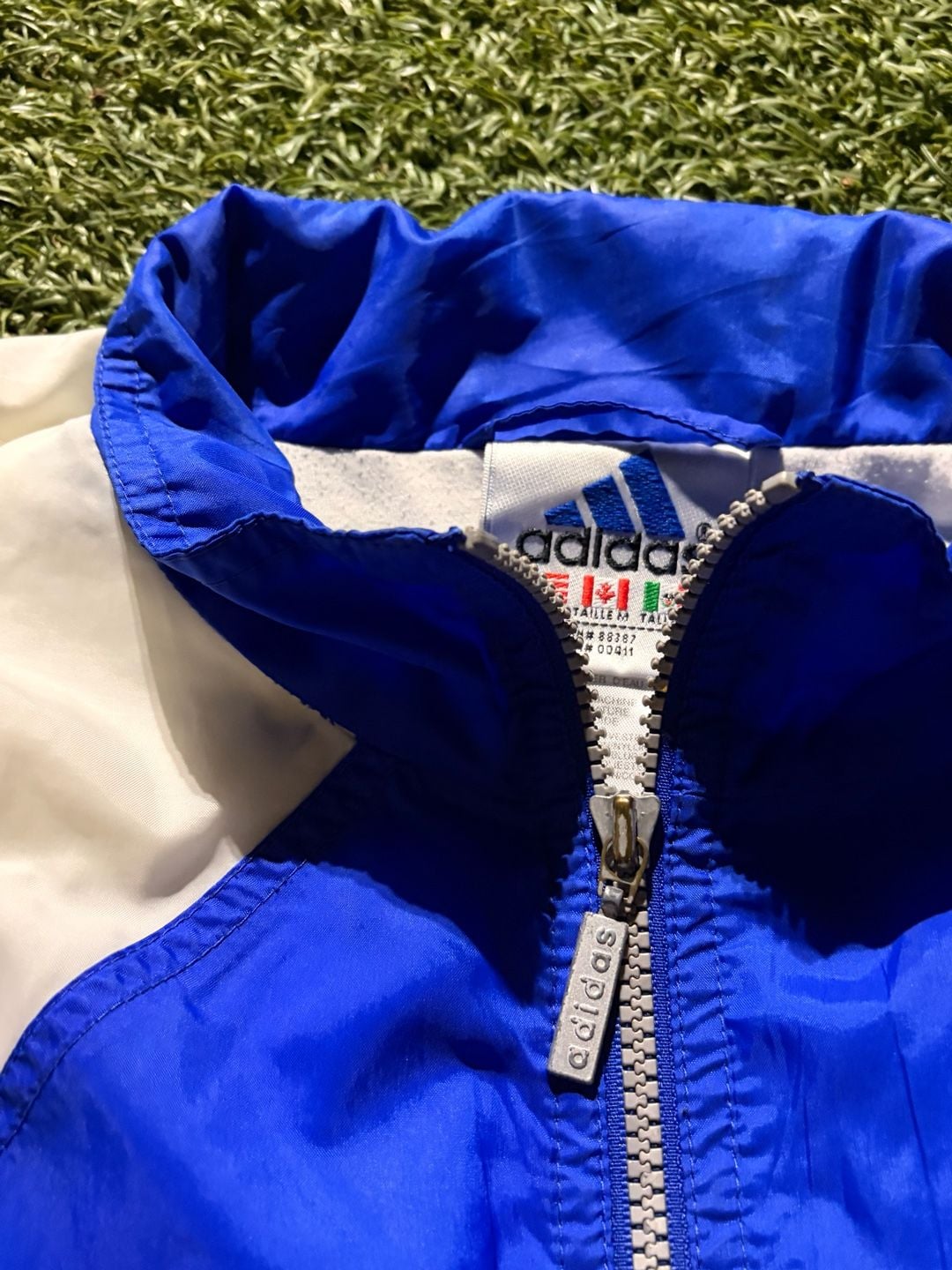 Adidas Vintage Blue White Windbreaker Jacket Size XL 4