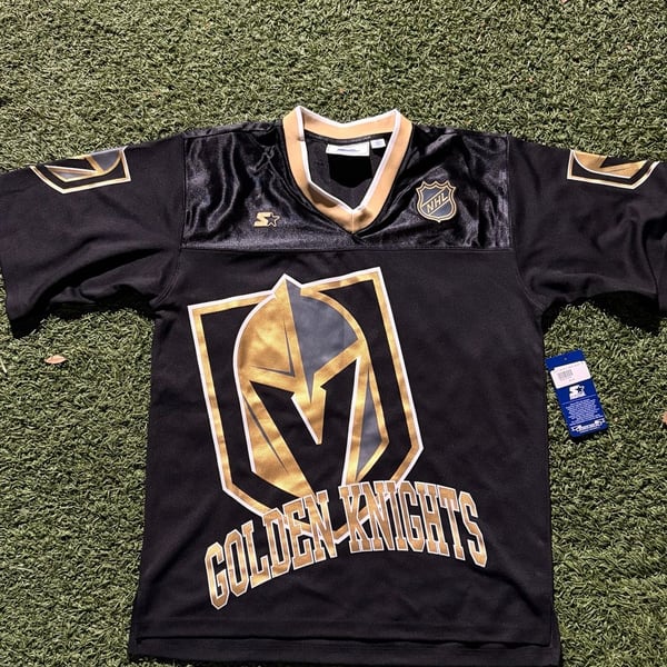 Starter Vegas Golden Knights Jersey Size M Black Gold Helmet V-Neck