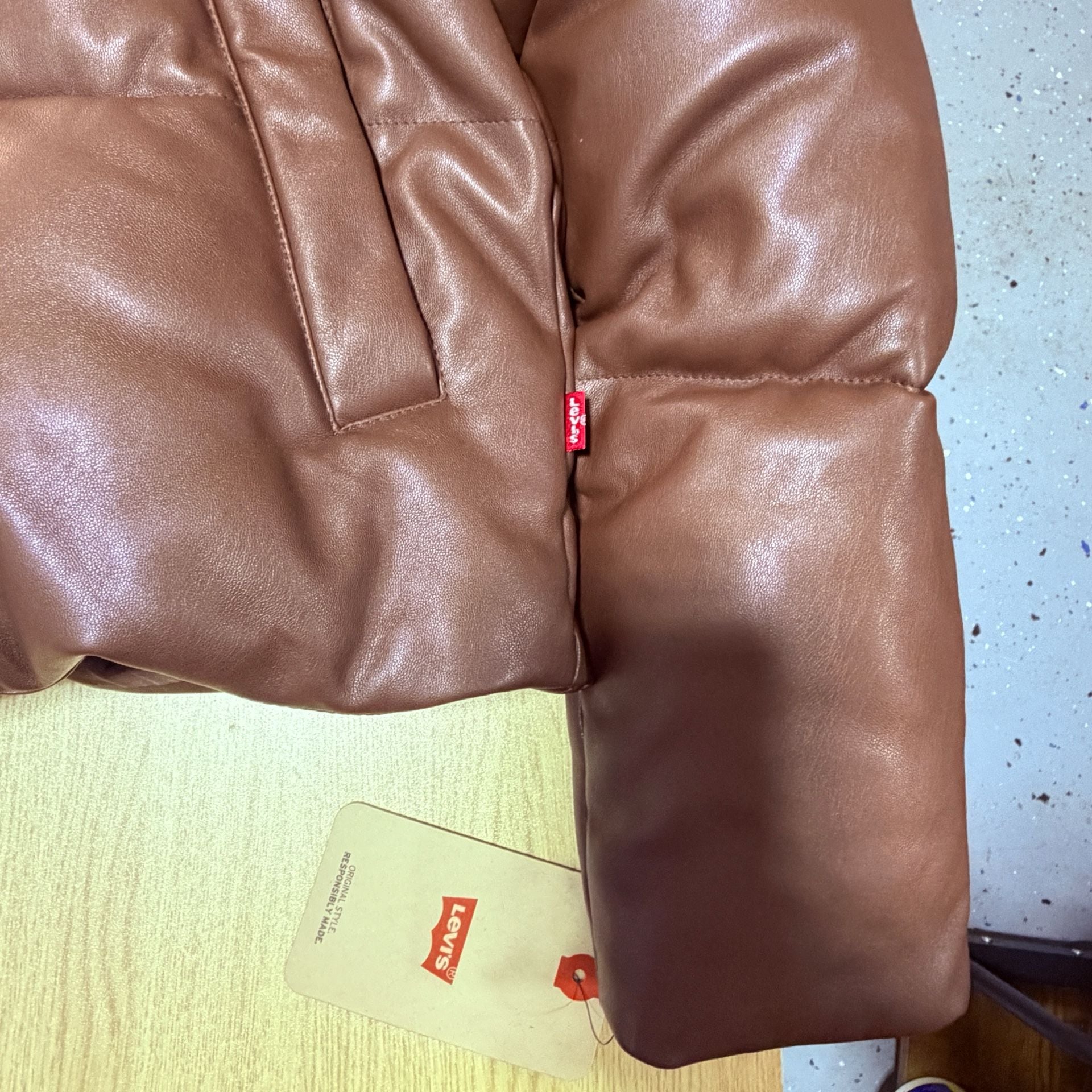 Levi's Faux Leather Puffer Jacket Brown New With Tags 3