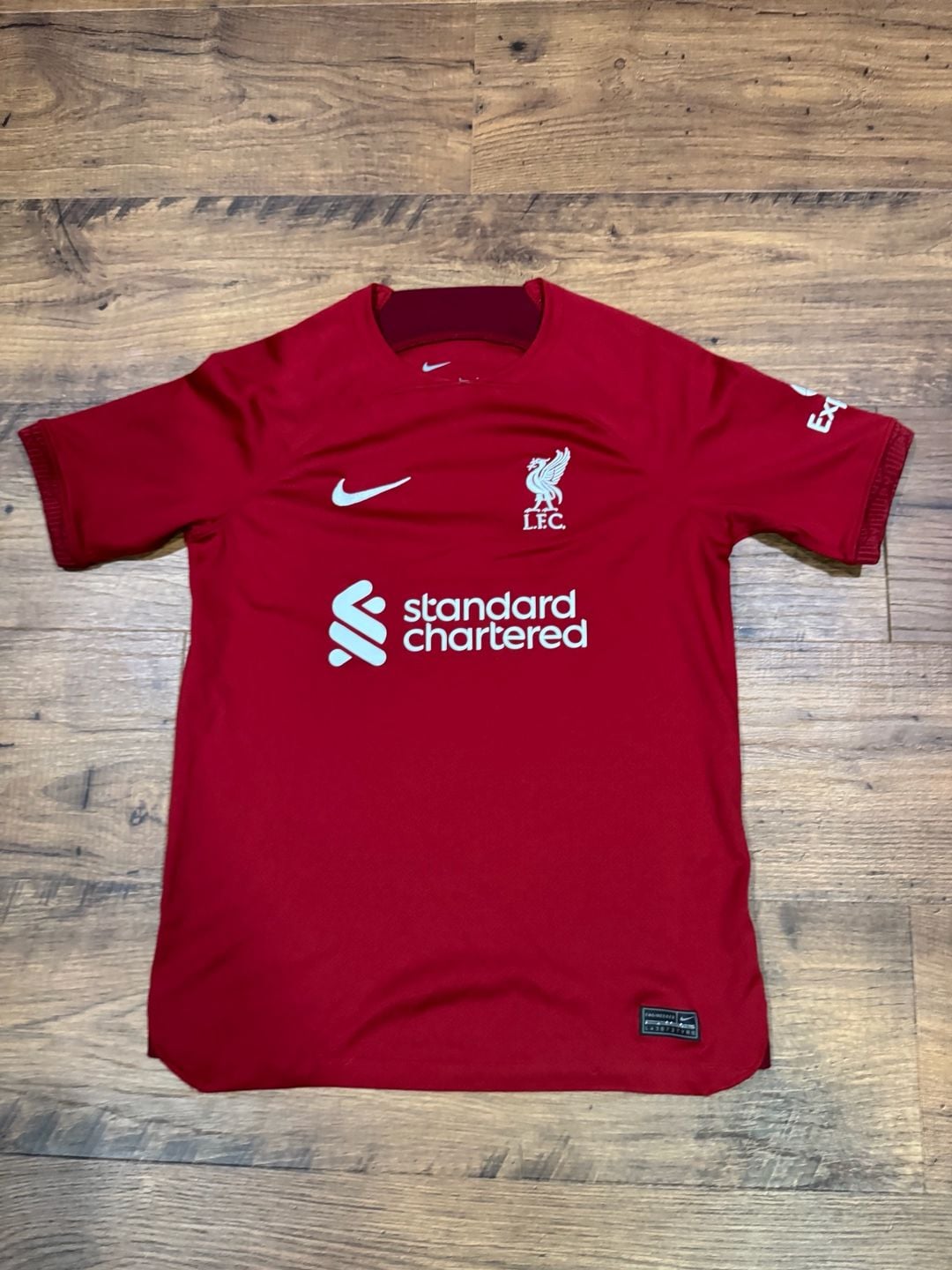 Nike Liverpool FC Home Soccer Jersey Kids Size L Red Dri-Fit 2