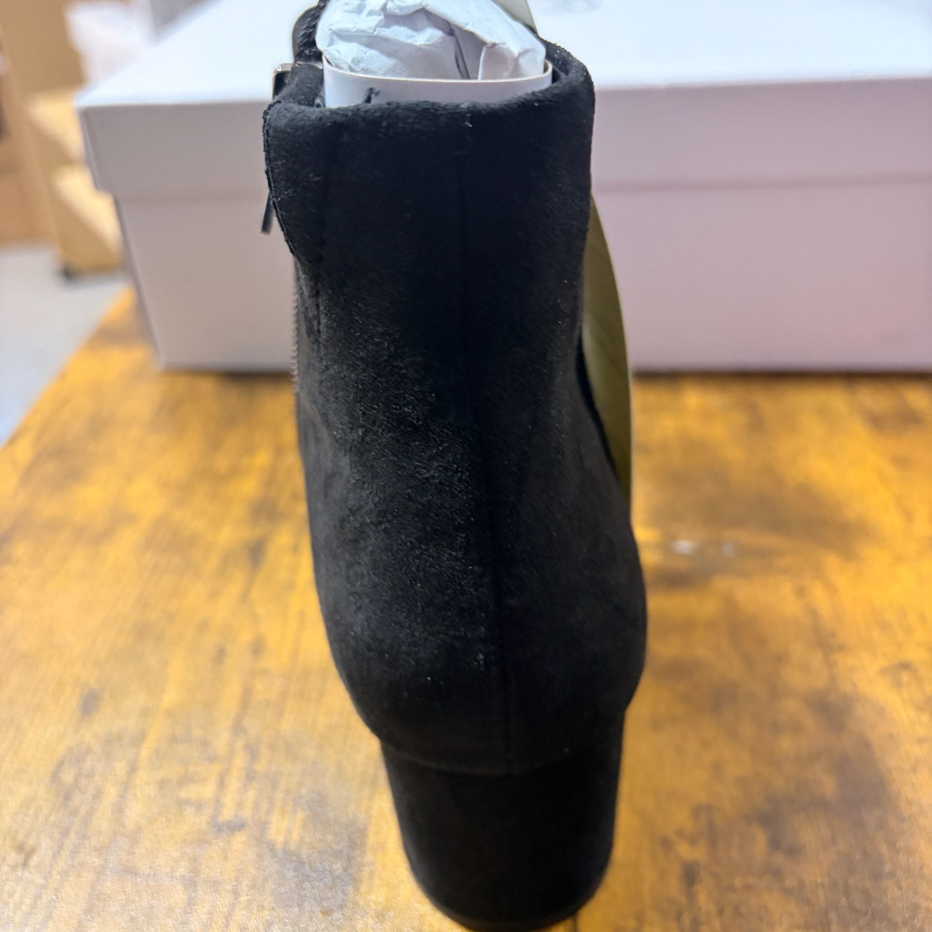 The Drop Jessi Side Zip Block Heel Ankle Boot Size 5 Black Faux Suede 4