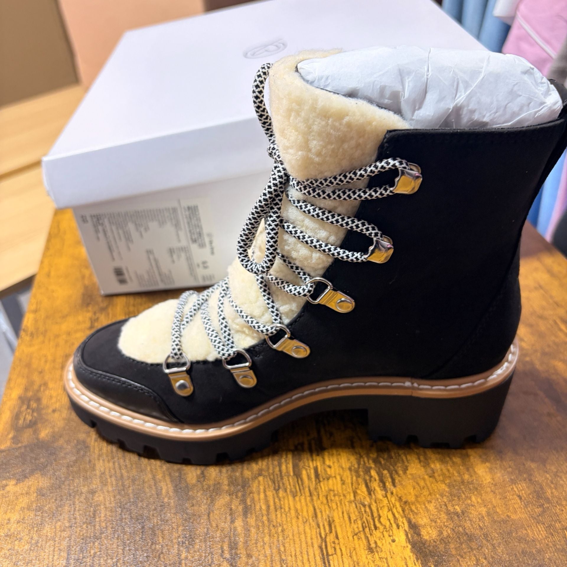 The Drop Caleb Shearling Hiking Boot Size 5.5 Black 2