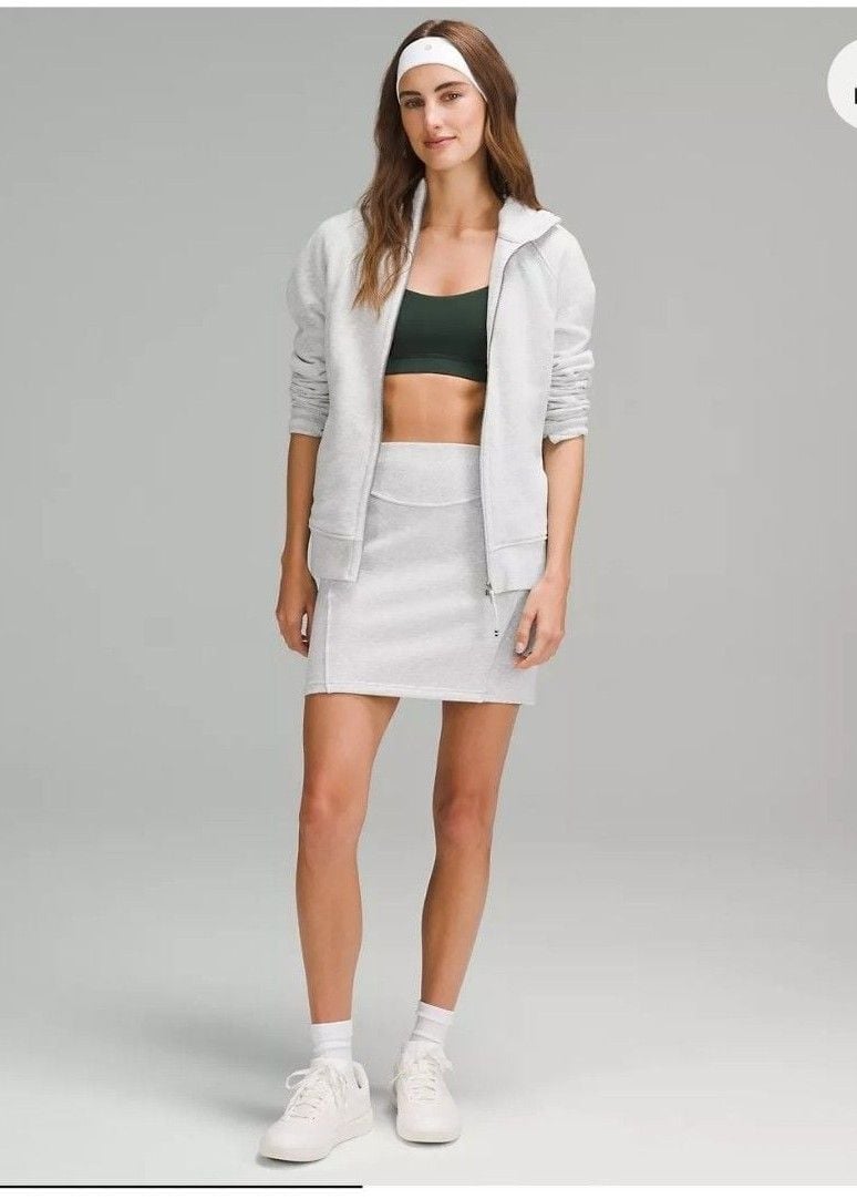 186 Lululemon Scuba High-Rise Mini Skirt Heathered Light Grey MEDIUM 2