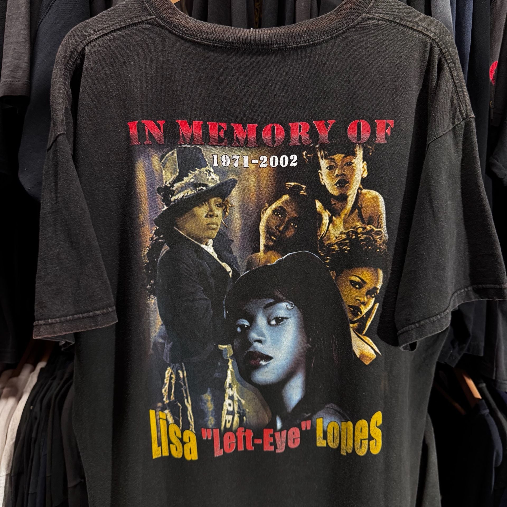 Delta Lisa Left Eye Lopes T Shirt Size XL Black Memorial Rap Tee Faded 3
