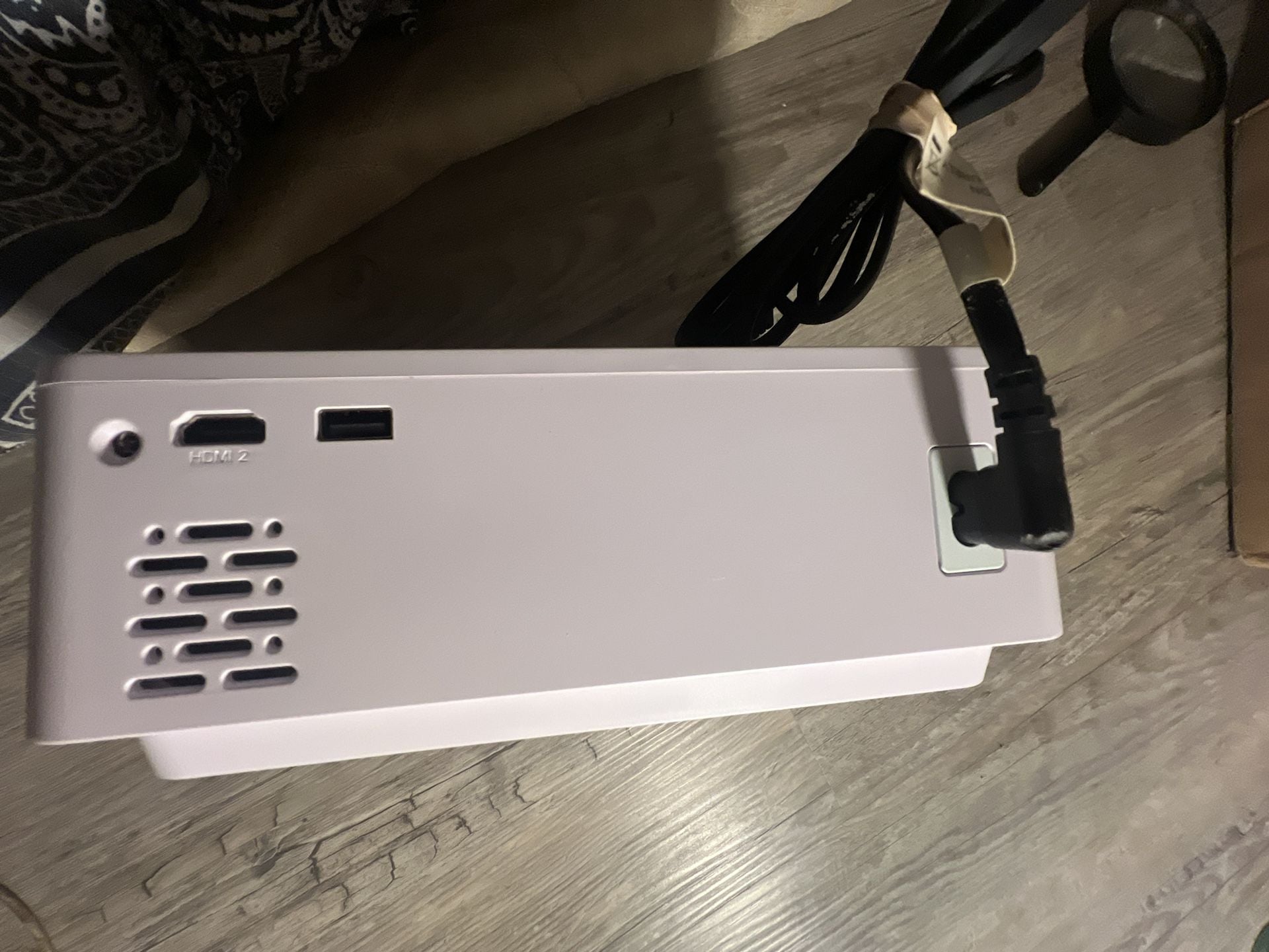 TOPVISION Projector Model T6 White LED Projector 5