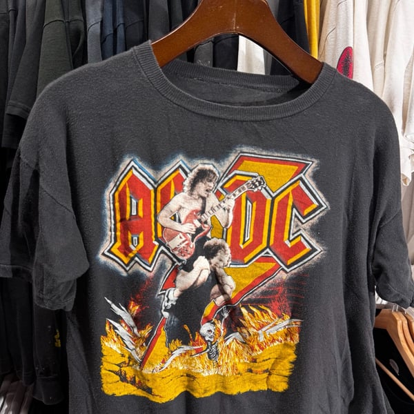 1980s M AC/DC x QUEENSRYCHE Concert Tour Graphic T-Shirt Black Rock Band Tee