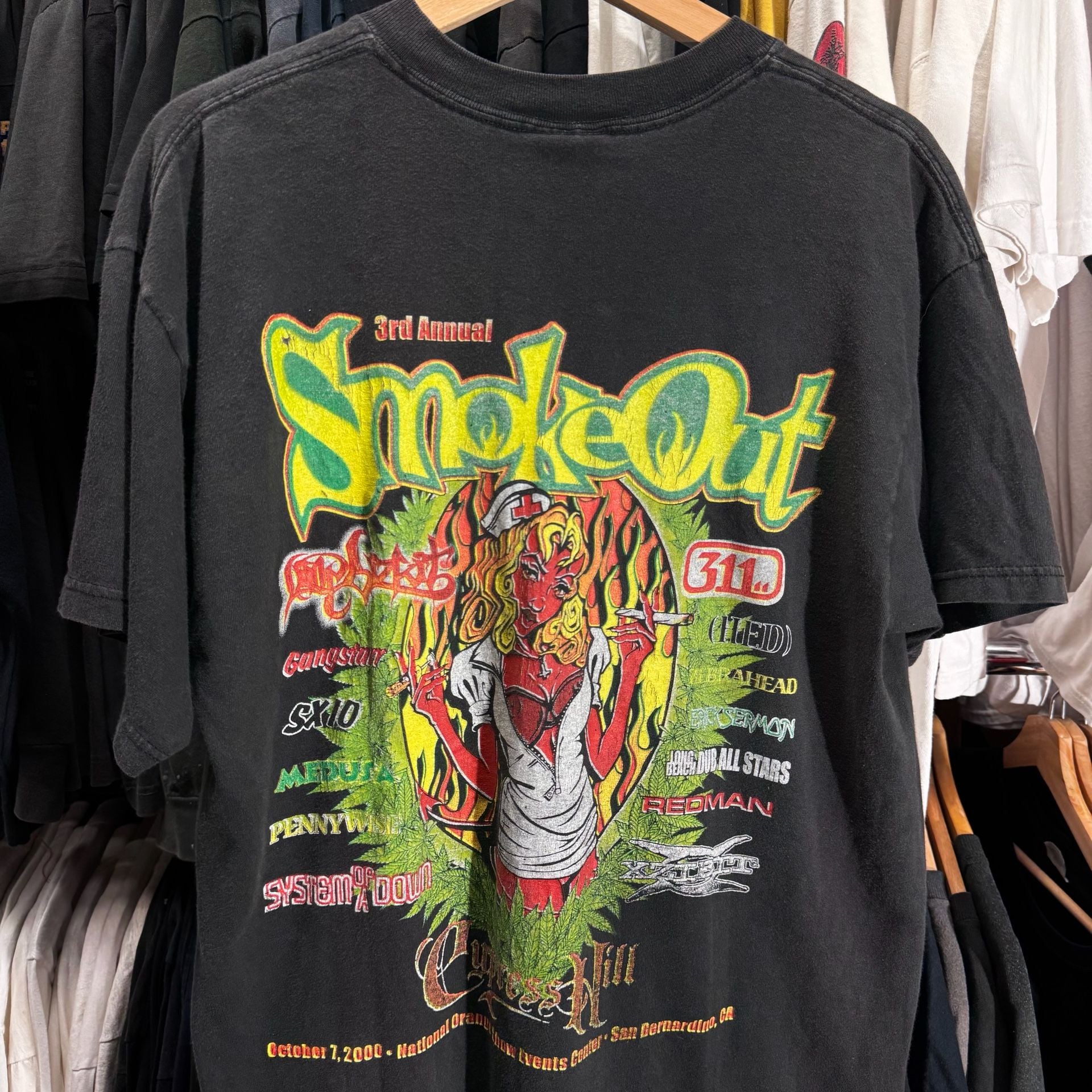 Gildan Cypress Hill 3rd Annual Smoke Out T-Shirt Size L Black 2