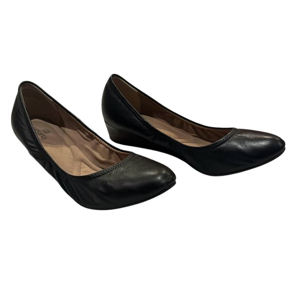 Susina Wedge Pumps Size 7.5W Black Leather Shoes