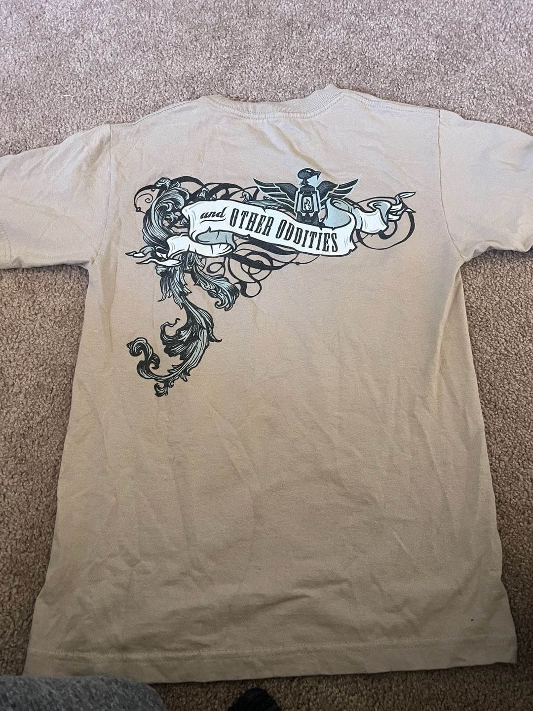 WWE Bray Wyatt Sister Abigail Family of Freaks T-Shirt Size S Tan 3