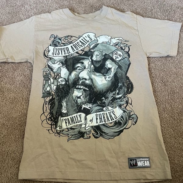 WWE Bray Wyatt Sister Abigail Family of Freaks T-Shirt Size S Tan