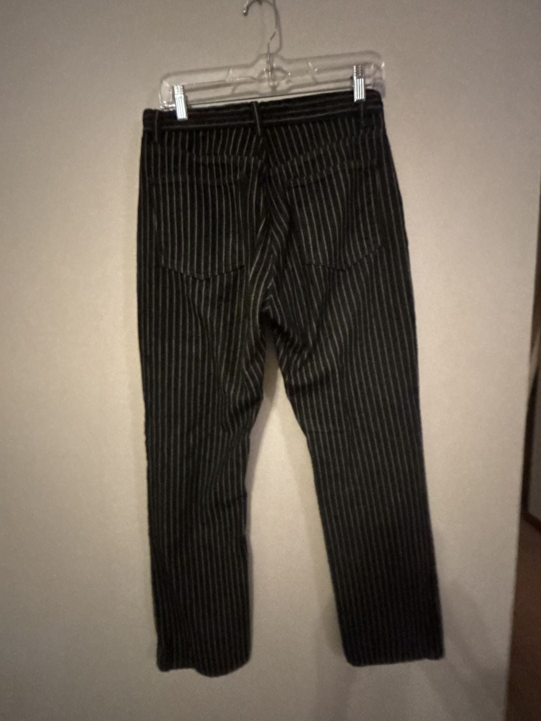 Zara Black and White Pinstripe Pants Size 28 4