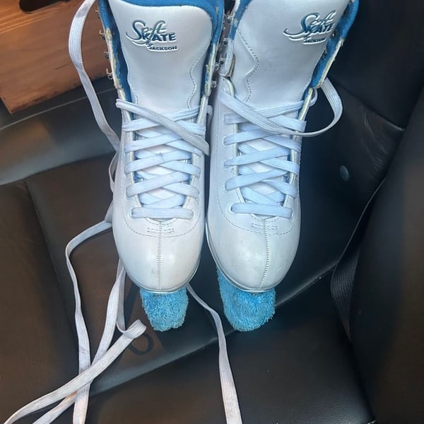 Jackson Soft Skate Ice Skates White Blue