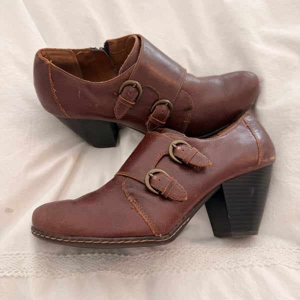 B.O.C Born Concept Brown Leather Buckle Ankle Boots Booties