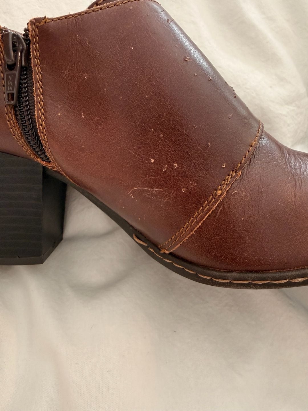 B.O.C Born Concept Brown Leather Buckle Ankle Boots Booties  10
