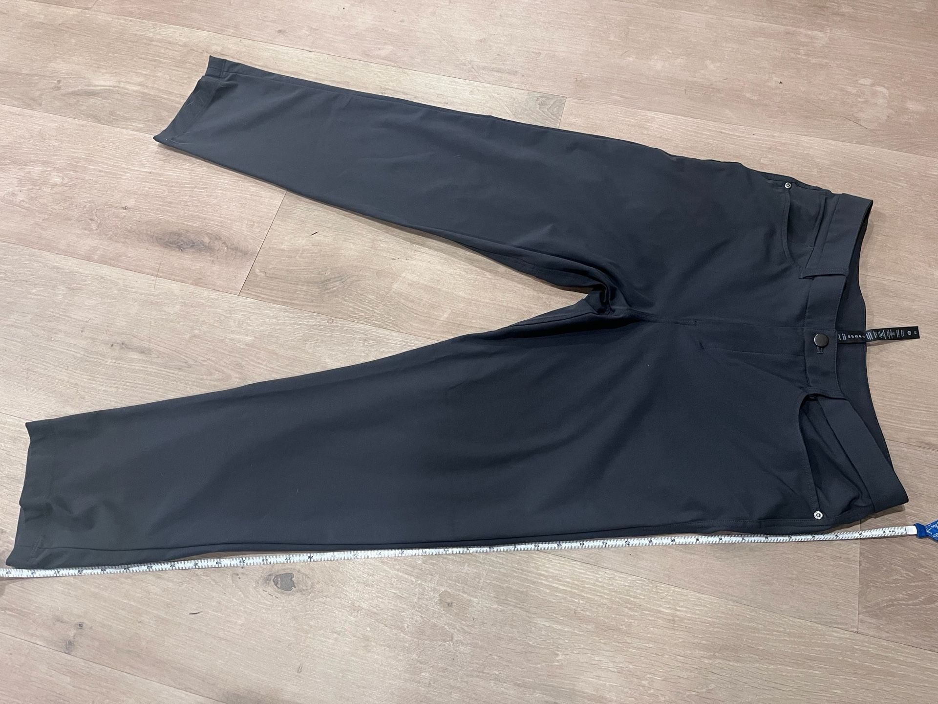 Men’s Lululemon ABC Pant Size 35 Gray 10