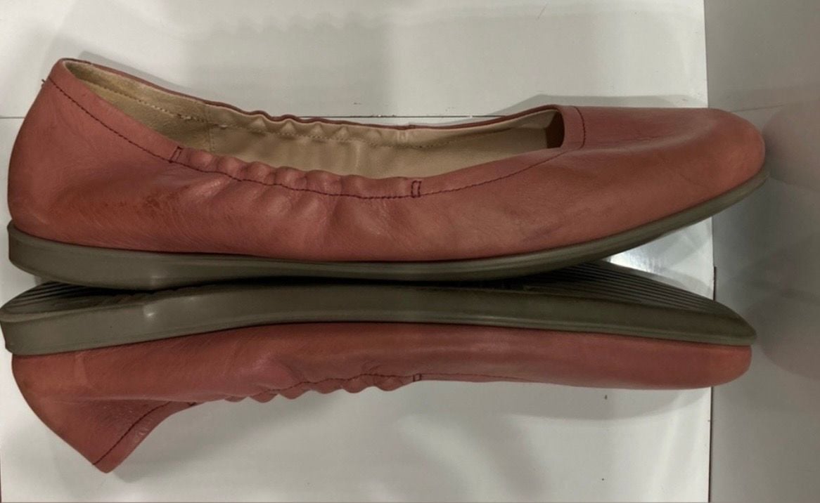 Ecco Pink Leather Ballet Flats Size 11/EU 42 7