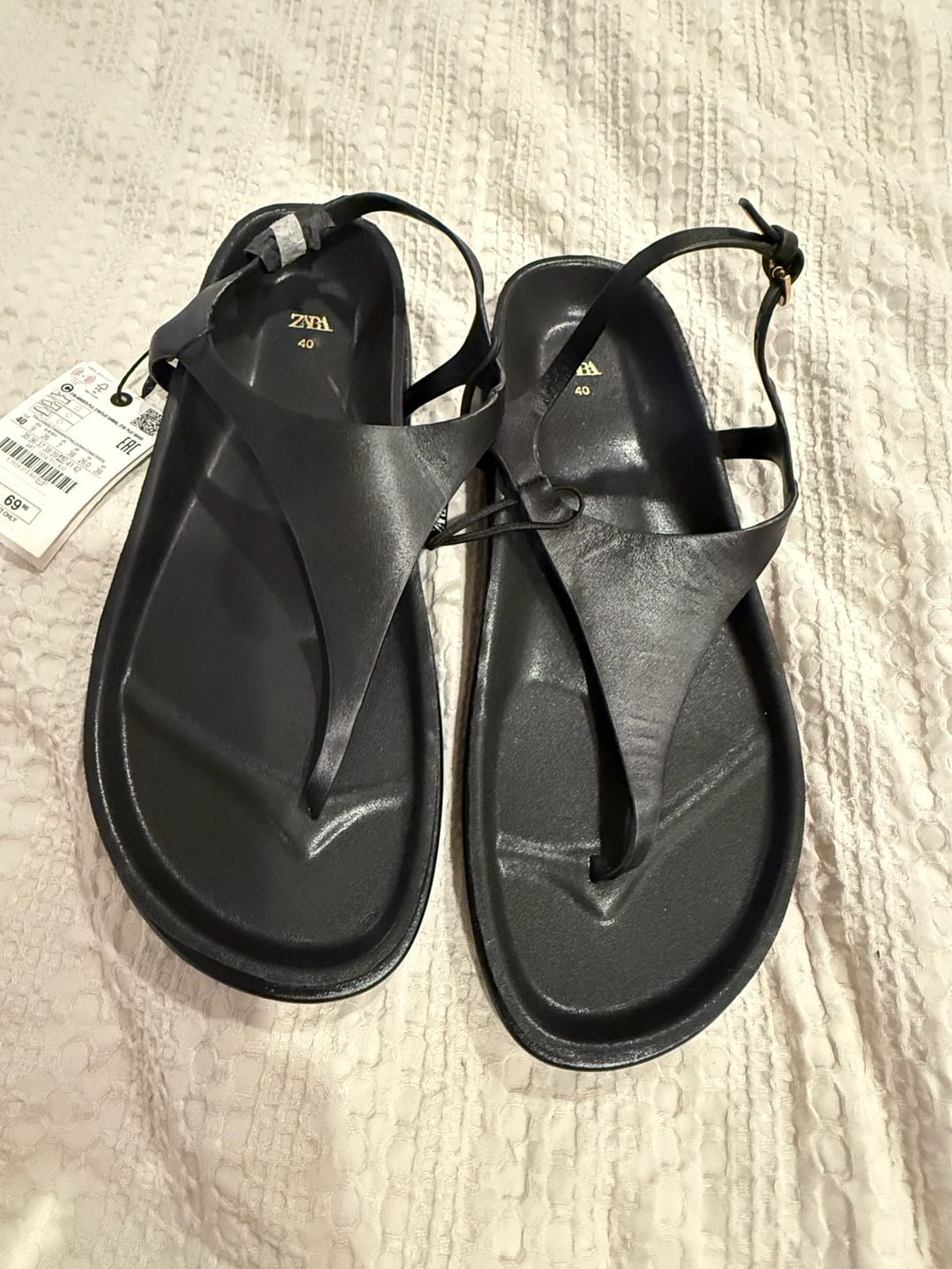 Zara Flat Sandal Size 40 Black Ankle Strap Thong Shoes 2