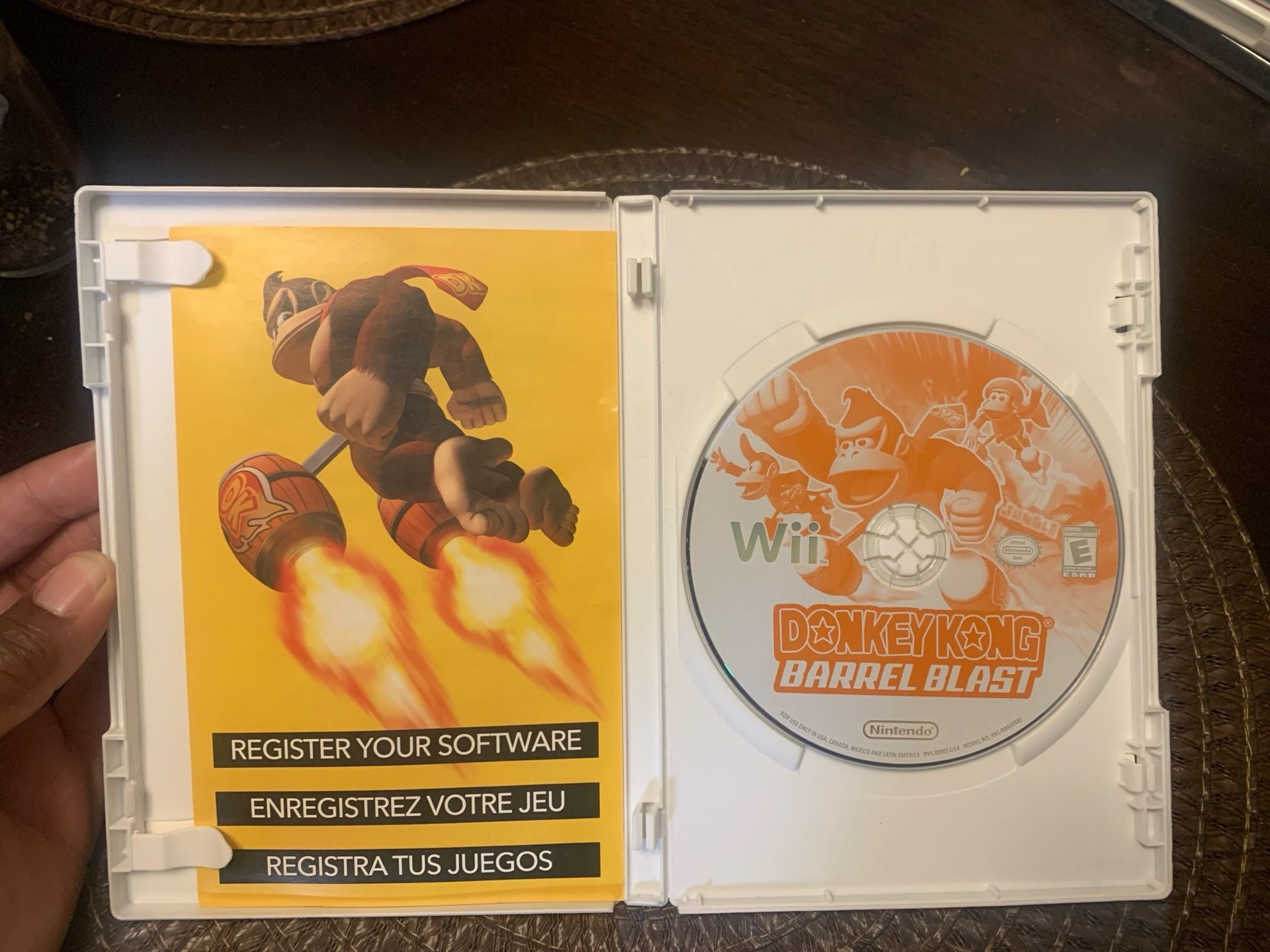 Donkey Kong Barrel Blast Nintendo Wii Game USA 3