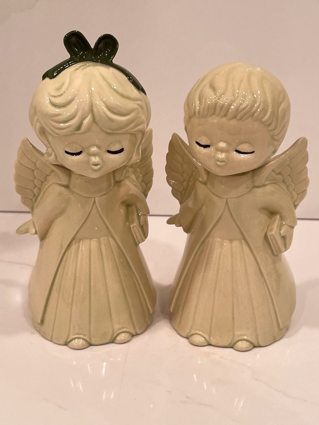 Vintage Ceramic Kissing Angels Boy And Girl Figurines Grandmacore Holiday 2