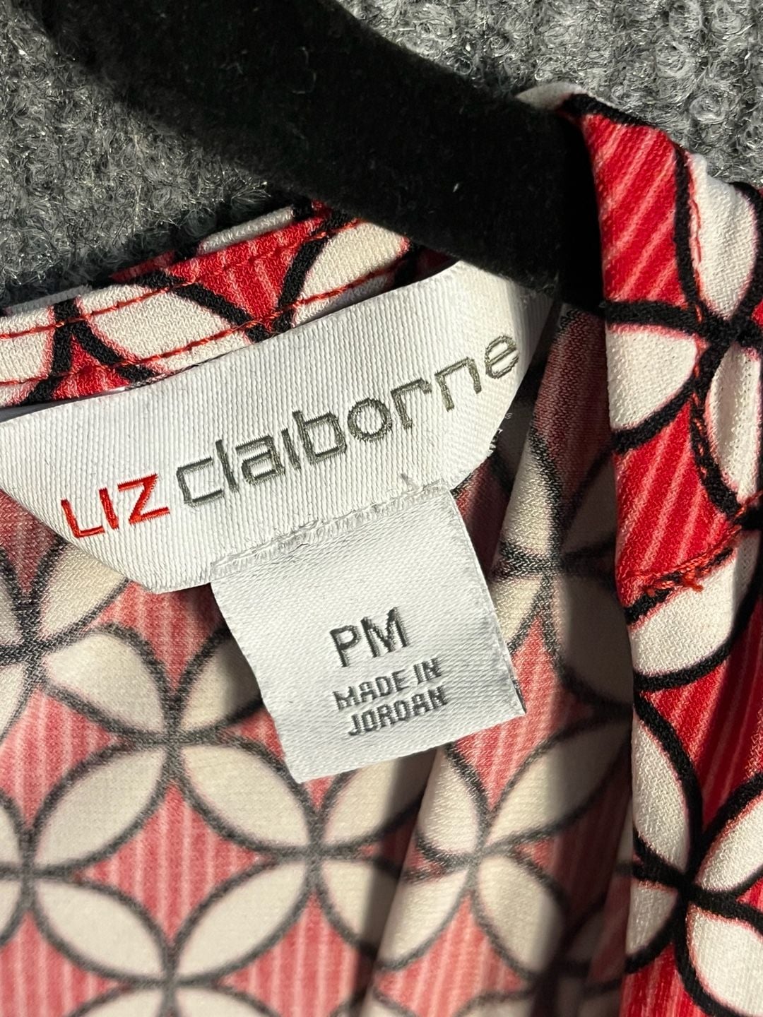 Liz Claiborne Red Geo Pattern Short Sleeve Top Size PM 003-160 5