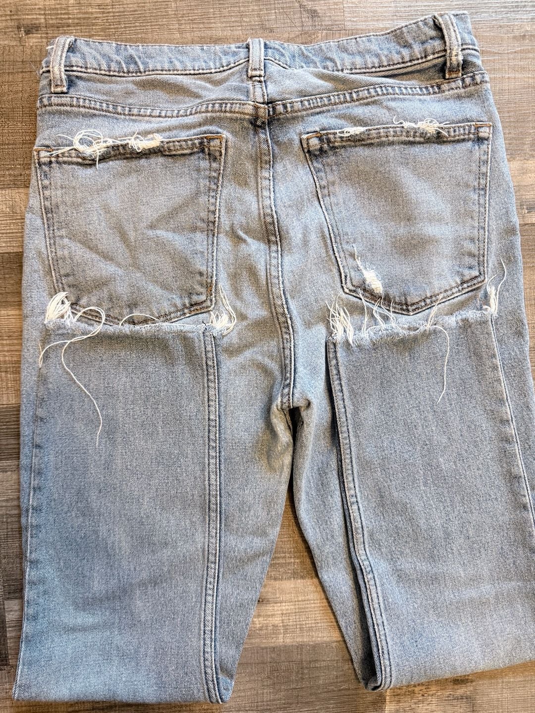 Reformation Julia High Cigarette Jean Size 29 Light Wash Distressed 7