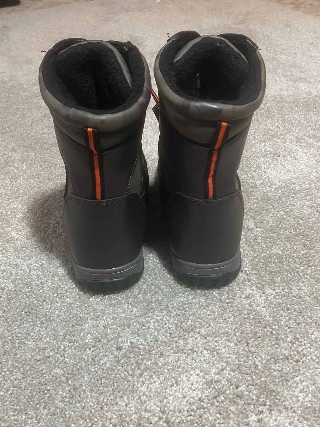 Totes Romeo Camo Toddler Boy's Winter Snow Boots Size 2 Medium -brown and Camo 10