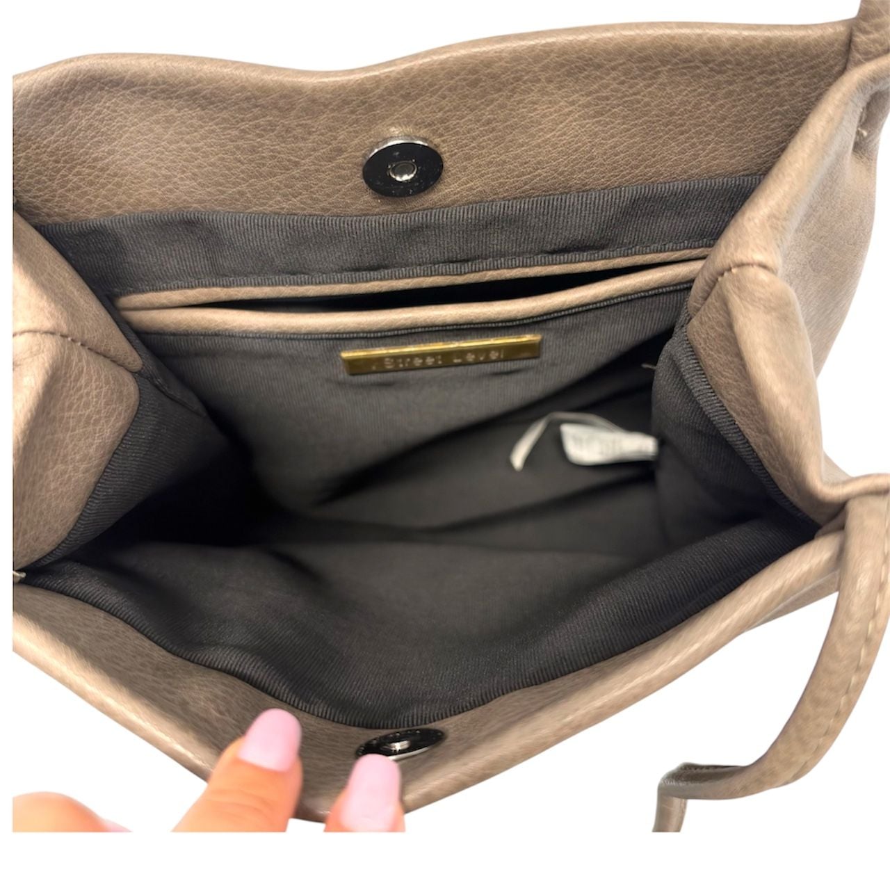 Street Level Tassel Shoulder Bag Taupe 3