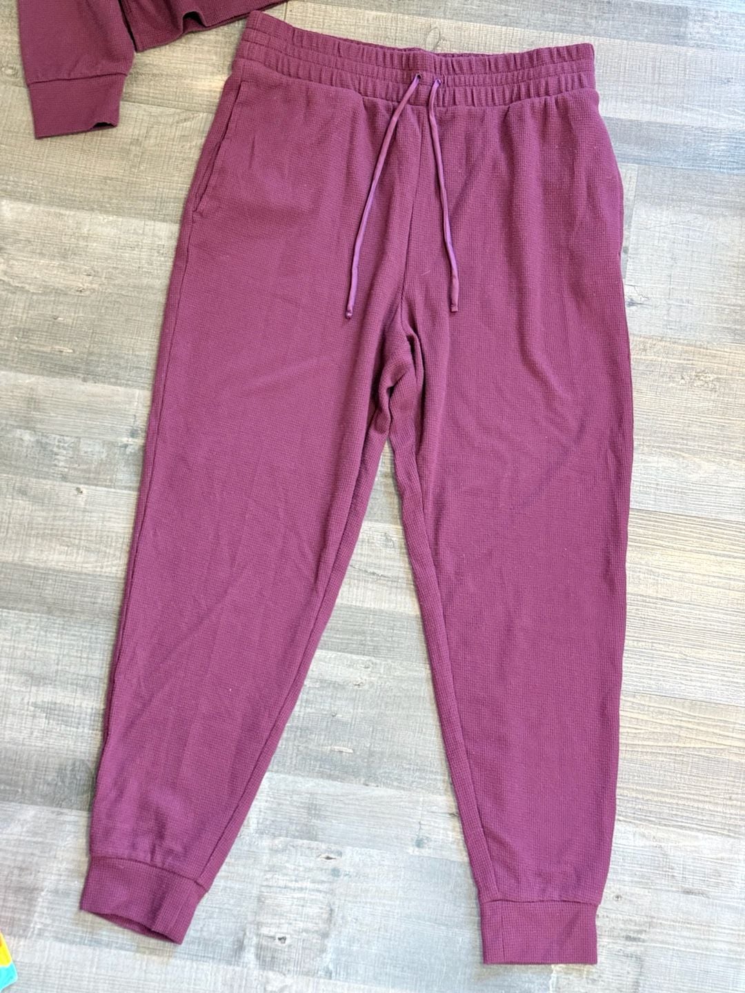 Victoria's Secret Glow Waffle Henley Jogger Pajama Set Size M Short Maroon  7