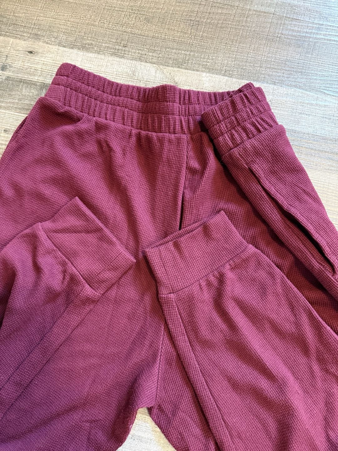 Victoria's Secret Glow Waffle Henley Jogger Pajama Set Size M Short Maroon  8