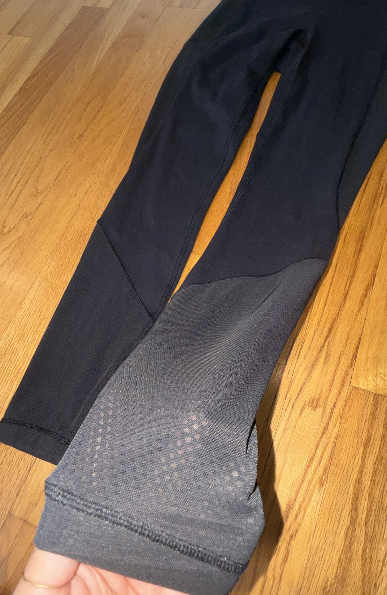 Lululemon Fast and Free High-Rise Tight Women Size 4 Black Running Nulux Pockets 4