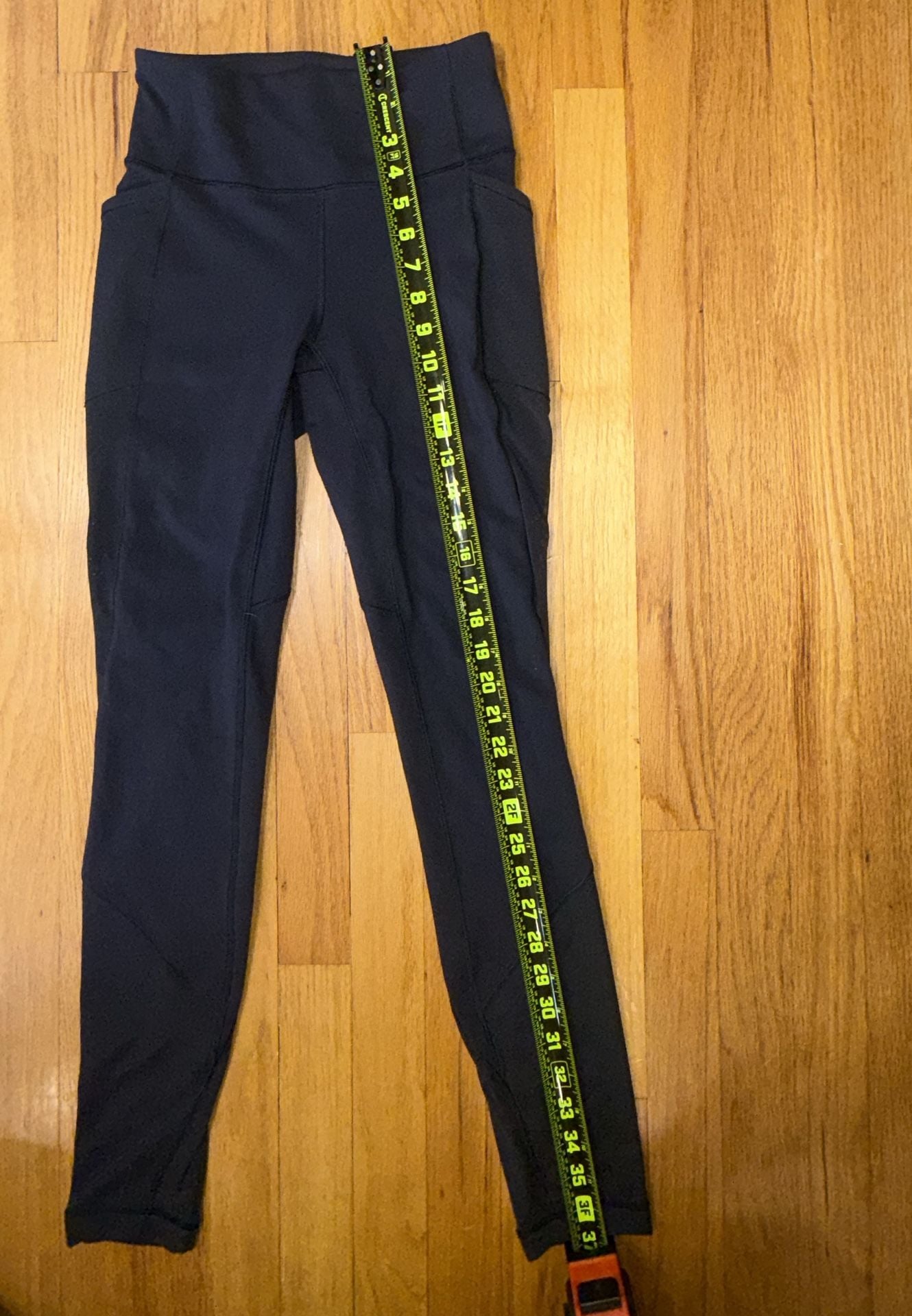 Lululemon Fast and Free High-Rise Tight Women Size 4 Black Running Nulux Pockets 8