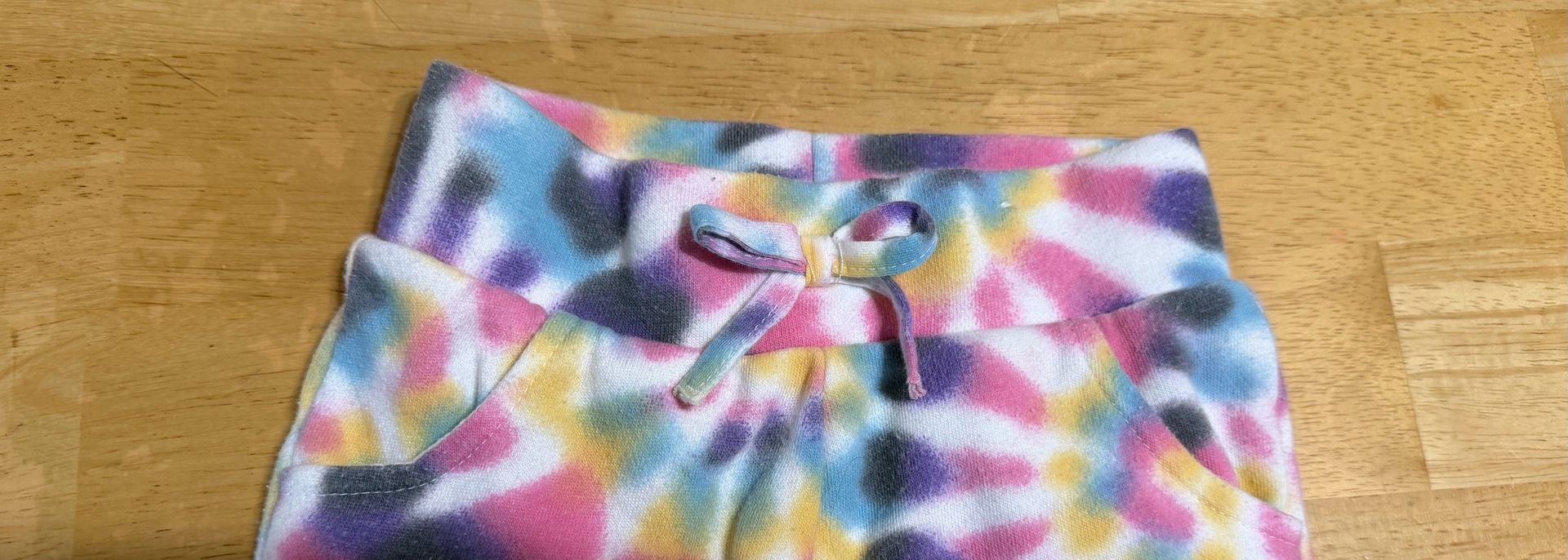 3T Girls Long Sleeve Tie Dye Cozy Split Neck Top - MULTI 8